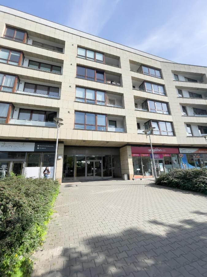 Przestronny W Centrum Poznania - Stare Leilighet